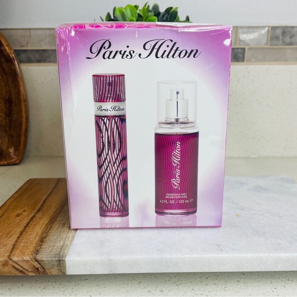 Sealed Paris‎ Hilton Purple Fragrance 2 Piece Set - Picture 1 of 2